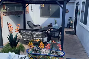 292 N Calle Del Diablo, Green Valley, AZ 85614 - Photo 1