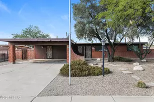 1002 S Seco Pl, Tucson, AZ 85710 - Photo 1