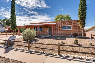 121 W William Carey Street, Vail, AZ 85641 - Photo 1