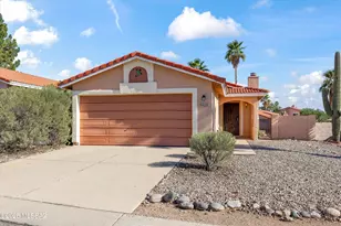9422 N Albatross Dr, Tucson, AZ 85742 - Photo 1