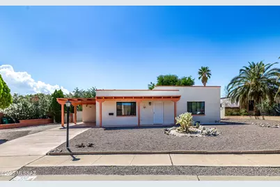 318 E La Abra, Green Valley, AZ 85614 - Photo 1