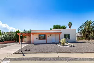 318 E la Abra, Green Valley, AZ 85614 - Photo 1