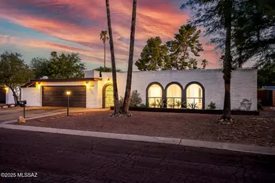 7642 E Edison Street, Tucson, AZ 85715 - Photo 1