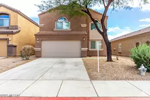 8784 N Western Red Cedar Dr, Tucson, AZ 85743 - Photo 1