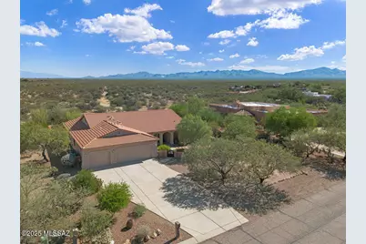 1017 E Josephine Saddle Place, Green Valley, AZ 85614 - Photo 1