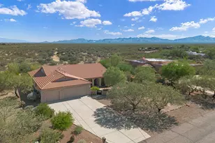 1017 E Josephine Saddle Pl, Green Valley, AZ 85614 - Photo 1