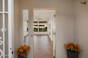 13949 N Desert Butte Dr, Oro Valley, AZ 85755 - Photo 1