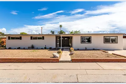 7310 E 28th Street, Tucson, AZ 85710 - Photo 1