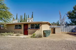 430 E Delano St, Tucson, AZ 85705 - Photo 1