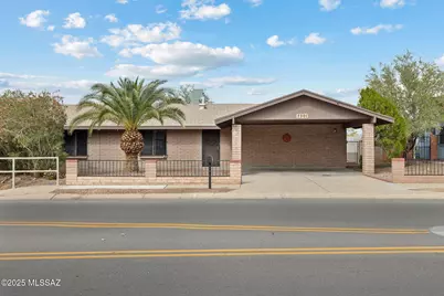 7301 N Camino De La Tierra, Tucson, AZ 85741 - Photo 1