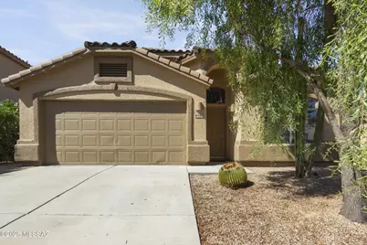 8901 N Misty Brook Drive, Tucson, AZ 85743 - Photo 1