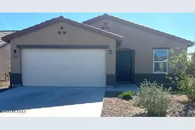 365 S Redwood Loop, Benson, AZ 85602 - Photo 1