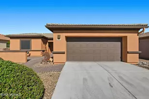 2316 W Calle Balaustre, Green Valley, AZ 85622 - Photo 1