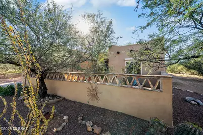 23 Calle Dinamarca, Rio Rico, AZ 85648 - Photo 1