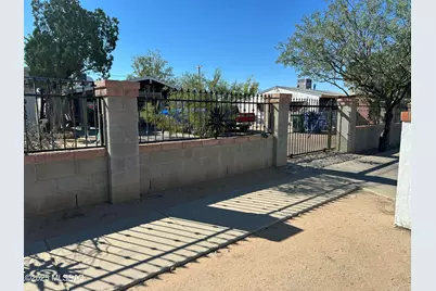121 W Ohio Street, Tucson, AZ 85714 - Photo 1
