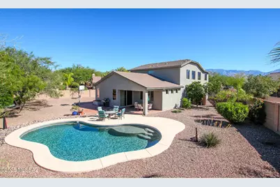 981 W Cork  Oak Place, Oro Valley, AZ 85755 - Photo 1