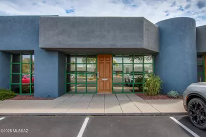 1700 Fort Lowell E #103, Tucson, AZ 85719 - Photo 1