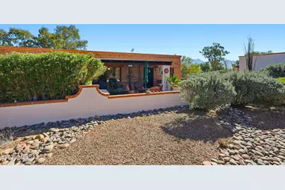 361 S Paseo Pena #D, Green Valley, AZ 85614 - Photo 1