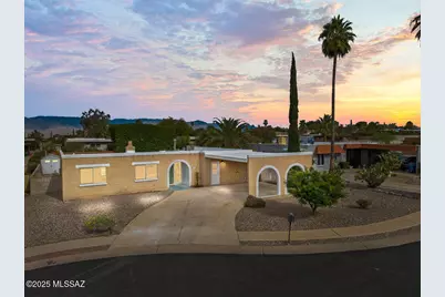 9121 E 28th Street, Tucson, AZ 85710 - Photo 1