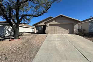 2409 S St Thomas Aquinas Dr, Tucson, AZ 85713 - Photo 1