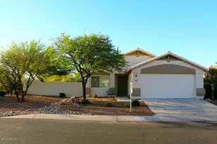 2096 W Double Eagle Dr, Tucson, AZ 85737 - Photo 1
