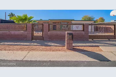 2132 E Montana Drive, Tucson, AZ 85706 - Photo 1