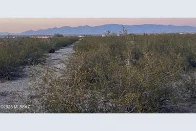 17952 Mann Avenue #38, Sahuarita, AZ 85629 - Photo 1