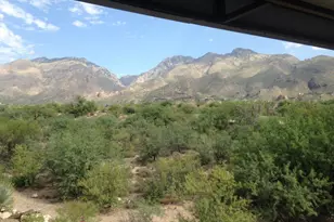 5800 N Kolb Rd, Tucson, AZ 85750 - Photo 1