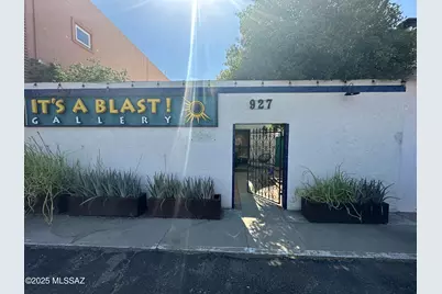 927 Swan N, Tucson, AZ 85711 - Photo 1