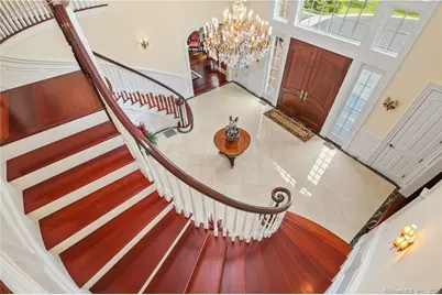 26 Pequot Lane, New Canaan, CT 06840 - Photo 5