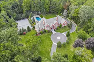 26 Pequot Ln, New Canaan, CT 06840 - Photo 39