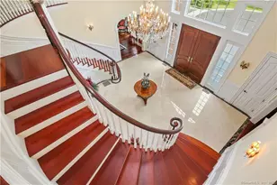 26 Pequot Ln, New Canaan, CT 06840 - Photo 5