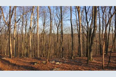 67 Umpawaug Road, Redding, CT 06896 - Photo 1