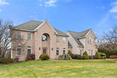 31 Valley View Court, Southington, CT 06489 - Photo 1