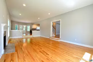 634 Thoreau Cir, Windsor, CT 06095 - Photo 11