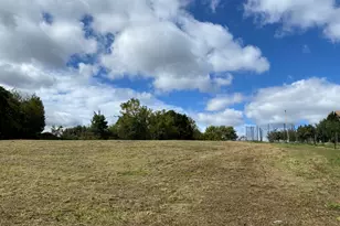 364 Orange Ave, Milford, CT 06461 - Photo 1