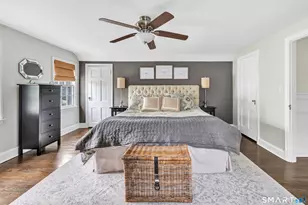 25 Plymouth Ave, Trumbull, CT 06611 - Photo 17