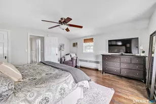25 Plymouth Ave, Trumbull, CT 06611 - Photo 19