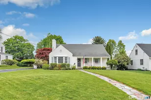 25 Plymouth Ave, Trumbull, CT 06611 - Photo 1