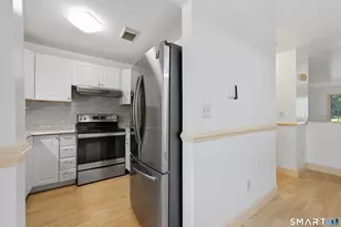 1014 E Franklin St, Danbury, CT 06810 - Photo 7