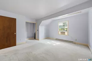1014 E Franklin St, Danbury, CT 06810 - Photo 17