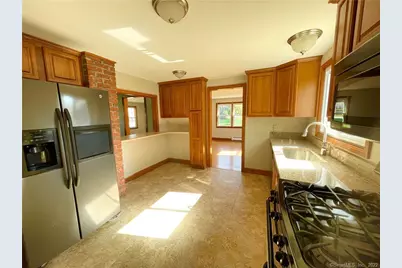 341 Center Road, Vernon, CT 06066 - Photo 5