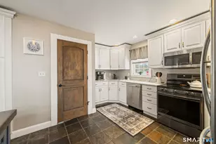 101 Vincent Rd, Bristol, CT 06010 - Photo 17