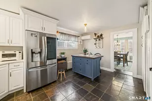 101 Vincent Rd, Bristol, CT 06010 - Photo 15