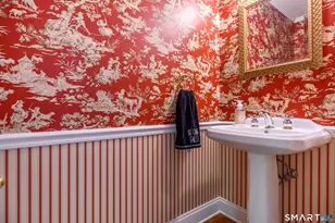 21 Phyllis Ln, Newtown, CT 06470 - Photo 17