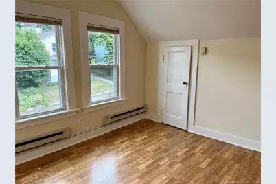 87 Kneen Street #3rd floor, Shelton, CT 06484 - Photo 11
