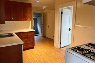 87 Kneen St, Shelton, CT 06484 - Photo 5
