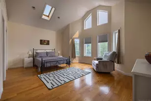 916 Reef Rd, Fairfield, CT 06824 - Photo 9