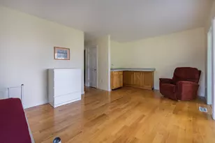 916 Reef Rd, Fairfield, CT 06824 - Photo 7