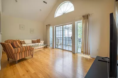 916 Reef Road, Fairfield, CT 06824 - Photo 11